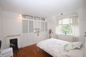 Photo 6- click for photo gallery